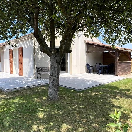 Residence Du Moulin Girard Jard-sur-Mer Bagian luar foto